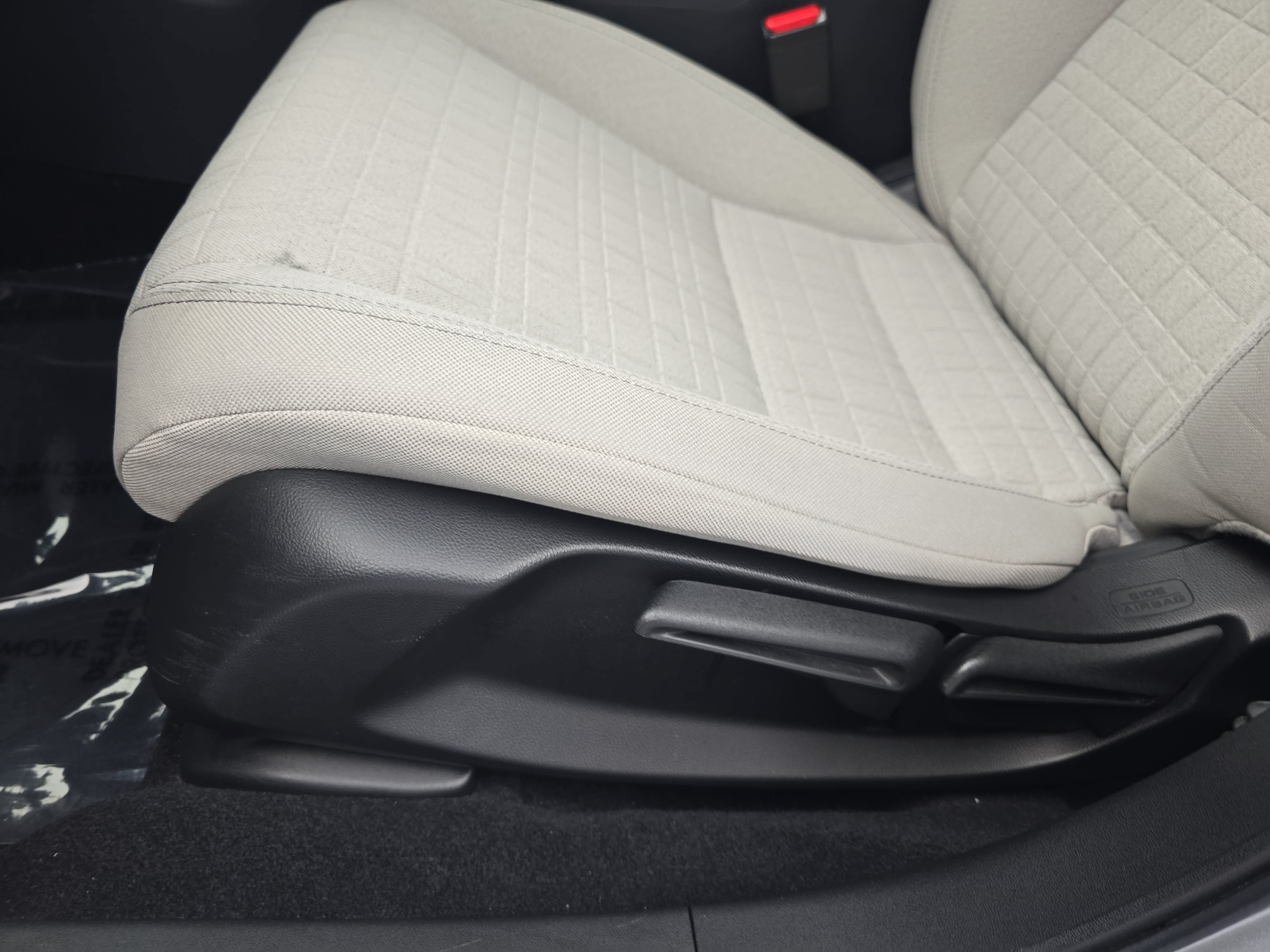 Used 2024 Honda HR-V LX image 28