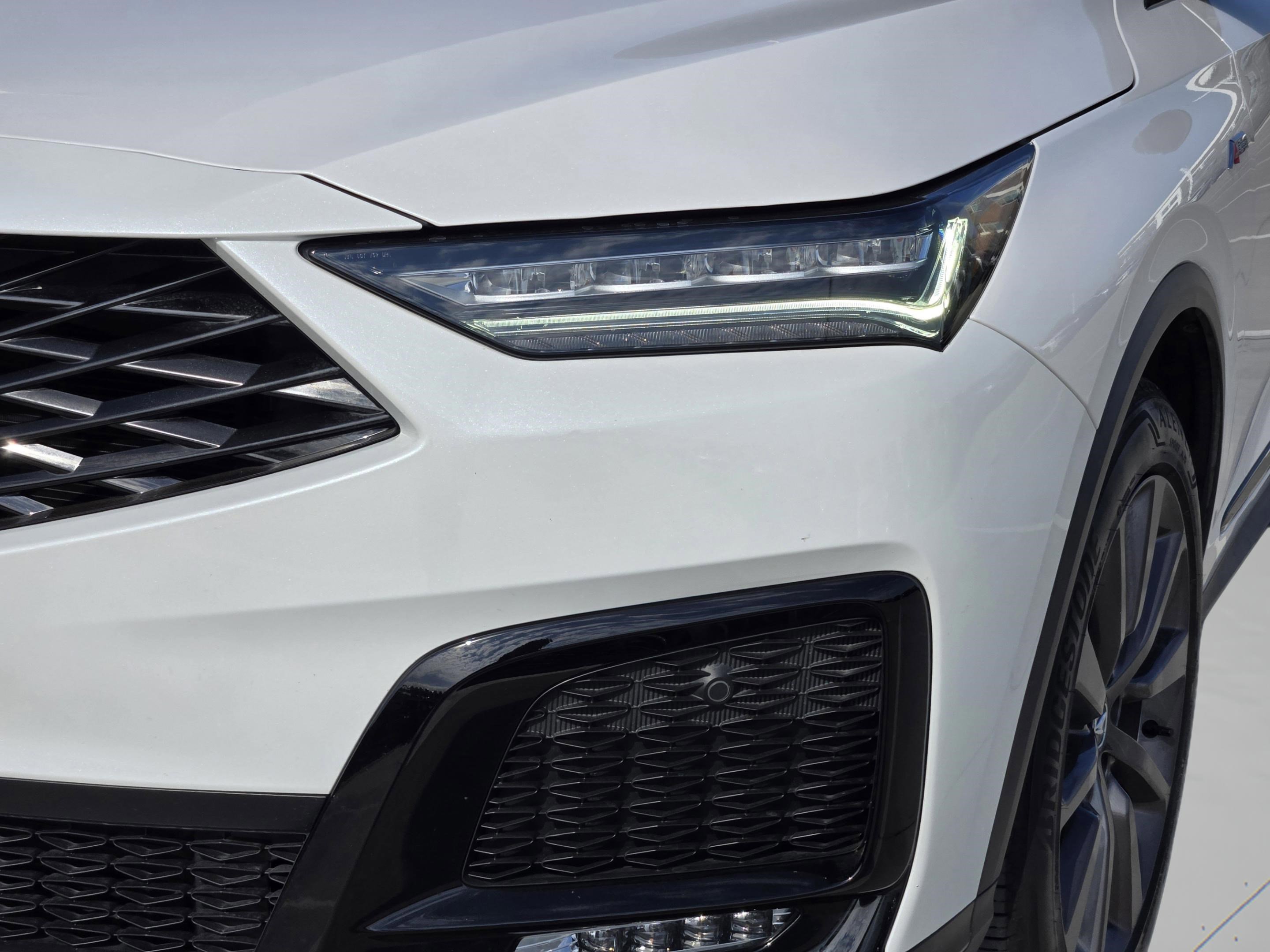 Certified 2026 Acura MDX A-Spec image 32