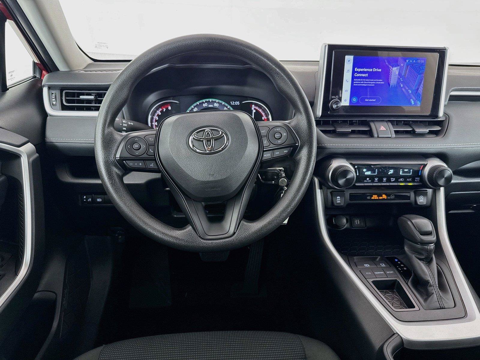 Used 2025 Toyota RAV4 LE FWD image 10