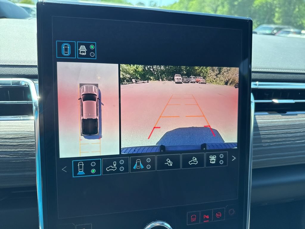 Used 2025 GMC Sierra EV Denali AWD/4WD image 26