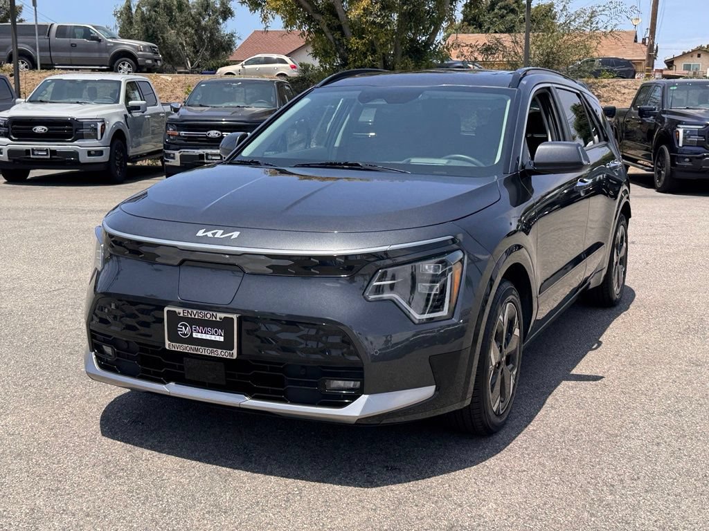 Used 2023 Kia Niro Wave FWD image 7