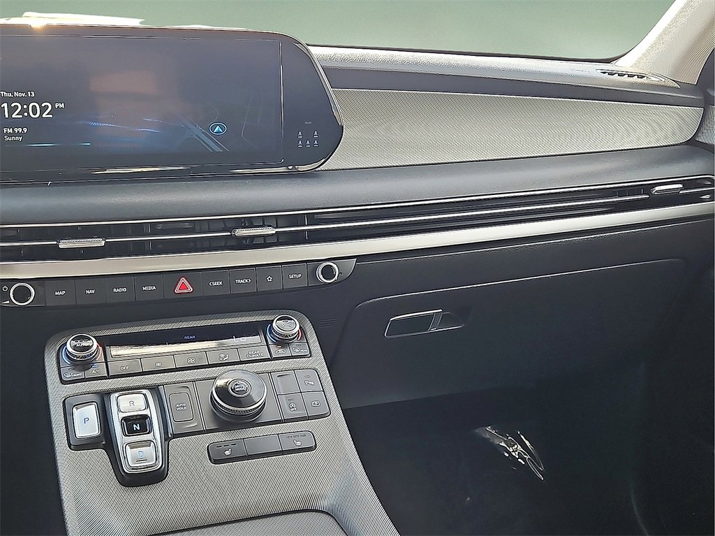 Used 2024 Hyundai Palisade SEL image 17