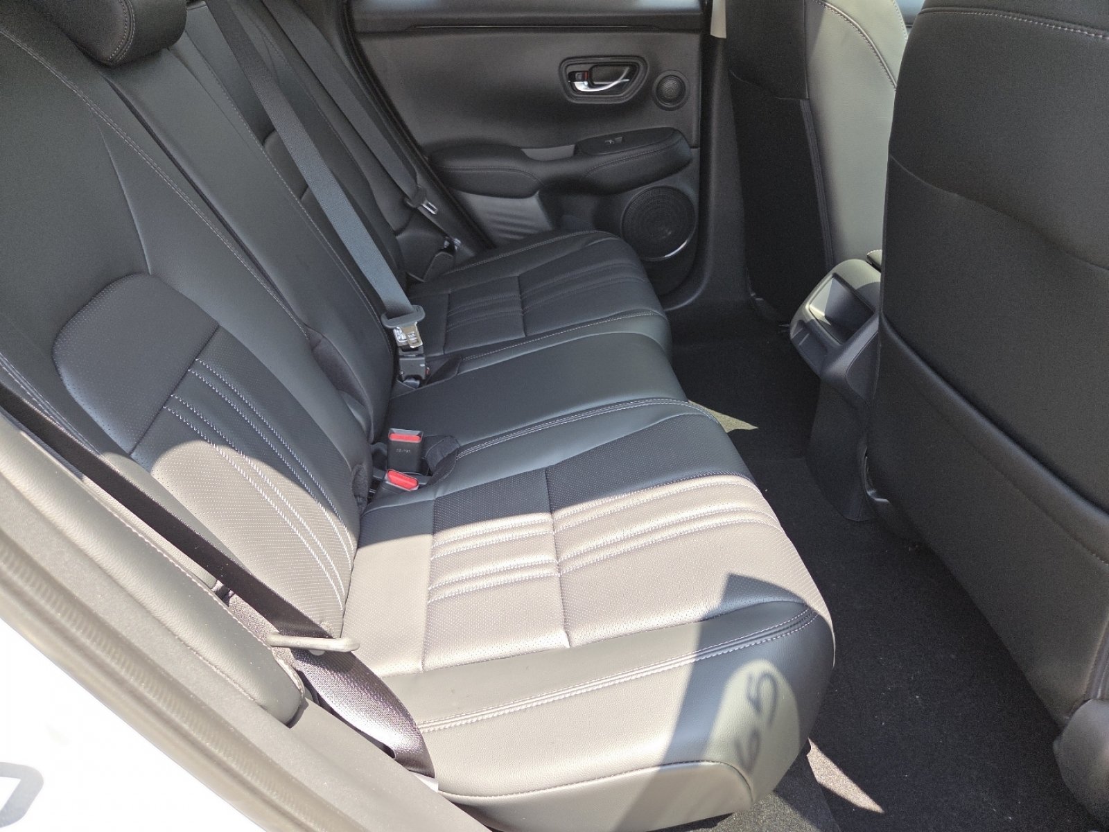 New 2027 Honda HR-V EX-L image 22