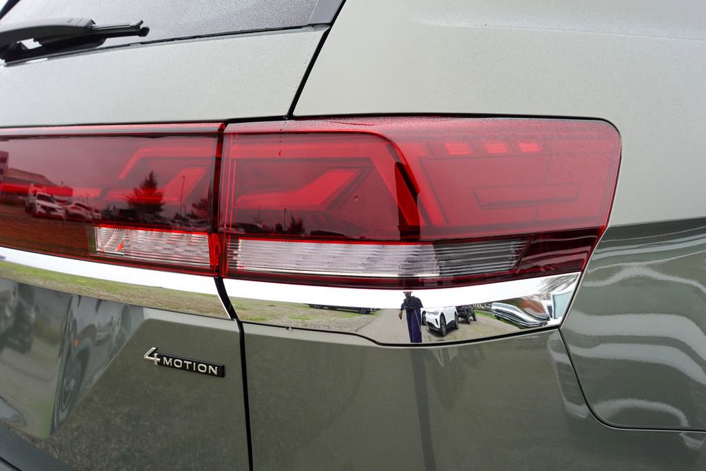 New 2026 Volkswagen Atlas SEL Premium R-Line image 8