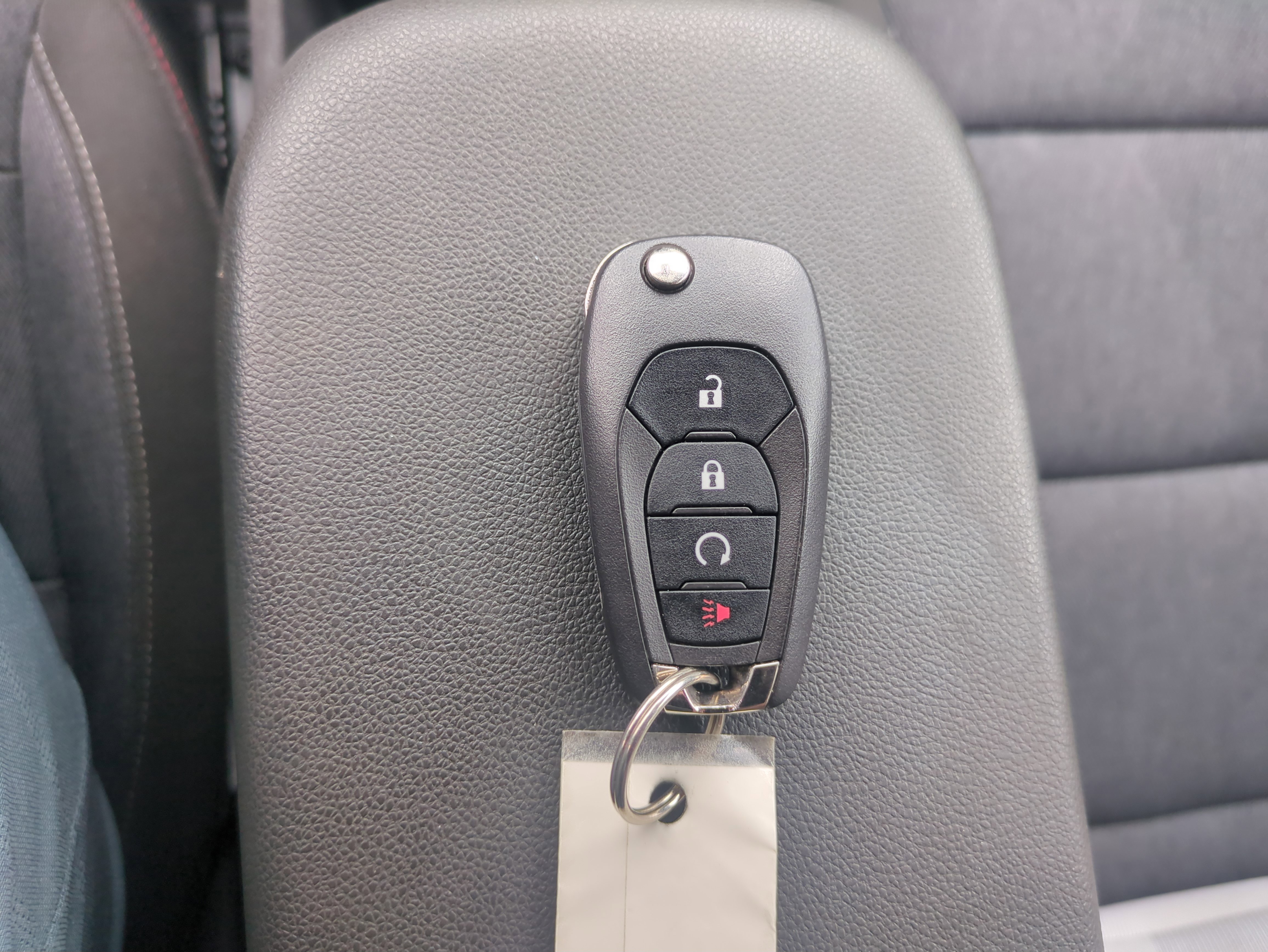 Used 2024 Chevrolet Trax RS w/ Driver Confidence Package FWD image 23