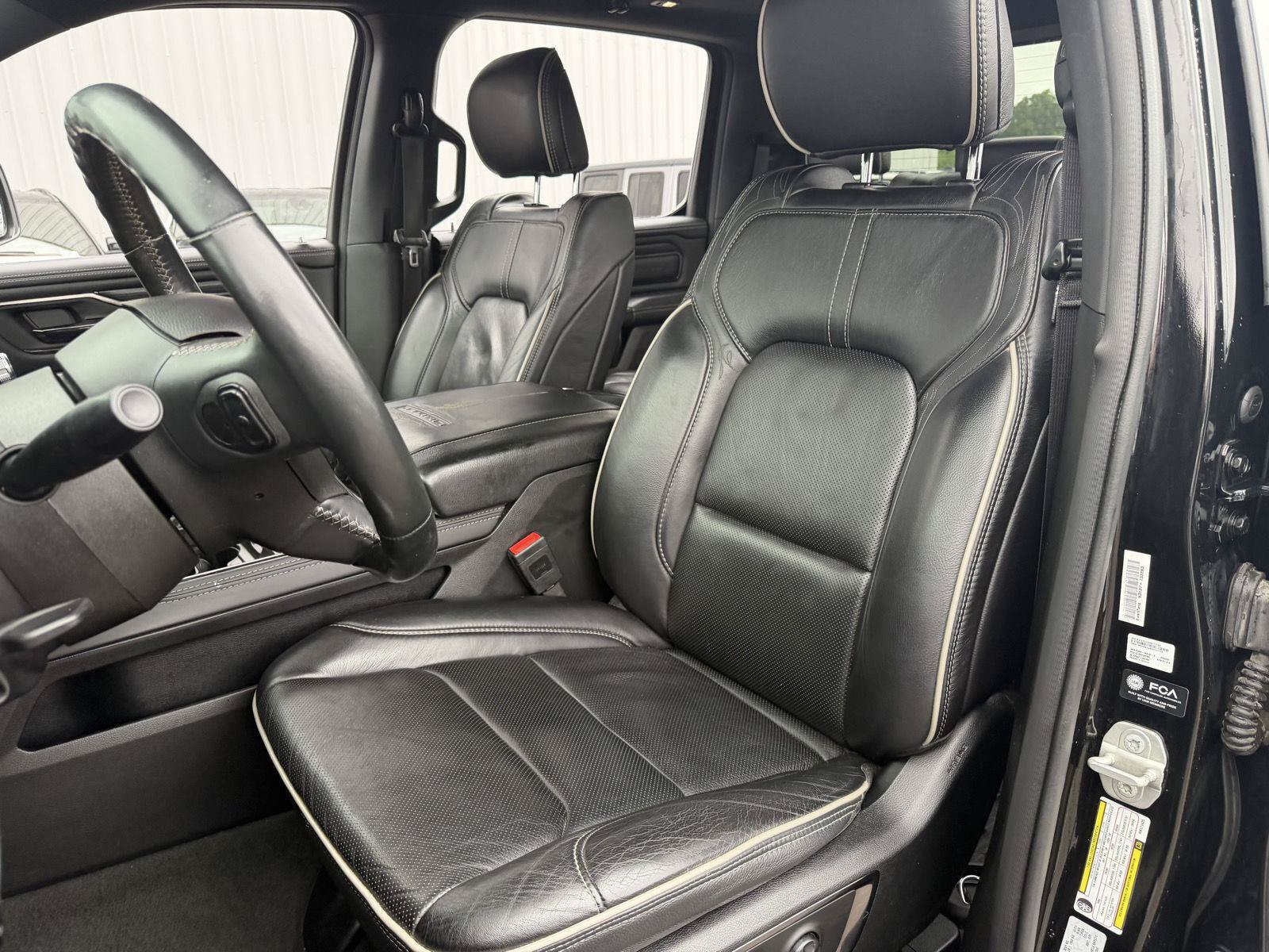 Used 2024 RAM 1500 Limited AWD/4WD image 16