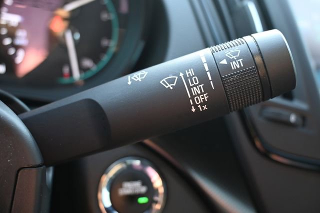 Used 2017 Buick Regal GS image 34