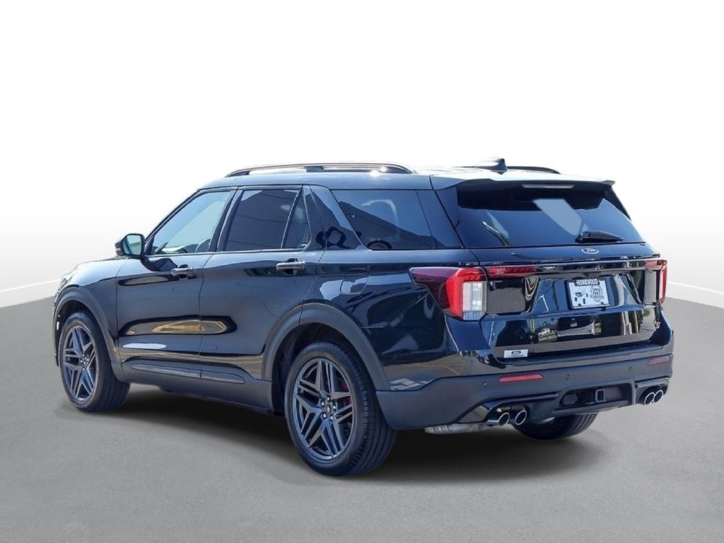 Certified 2025 Ford Explorer ST AWD/4WD image 8