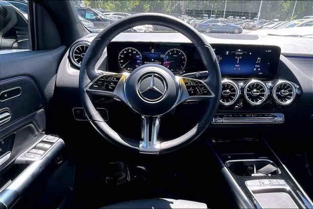 Used 2026 Mercedes-Benz GLA 250 4MATIC image 4
