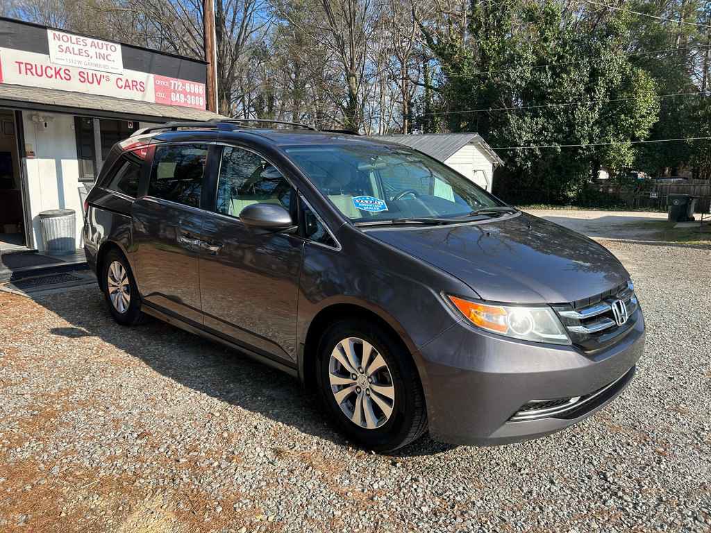 Used 2015 Honda Odyssey EX image 1