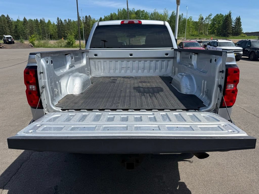 Used 2019 Chevrolet Silverado 2500 LT w/ LT Convenience Package AWD/4WD image 3