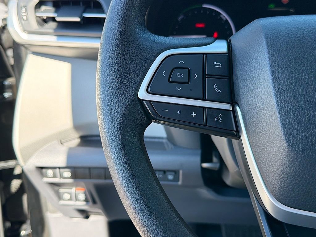 Used 2021 Toyota Sienna LE image 35