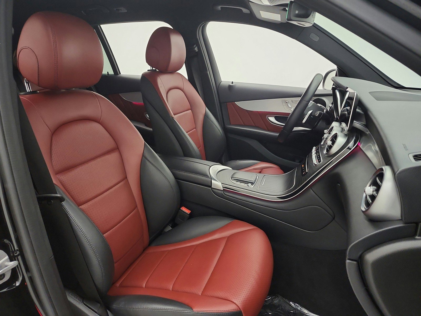 Used 2022 Mercedes-Benz GLC 300 image 33