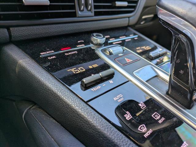 Used 2019 Porsche Cayenne image 11