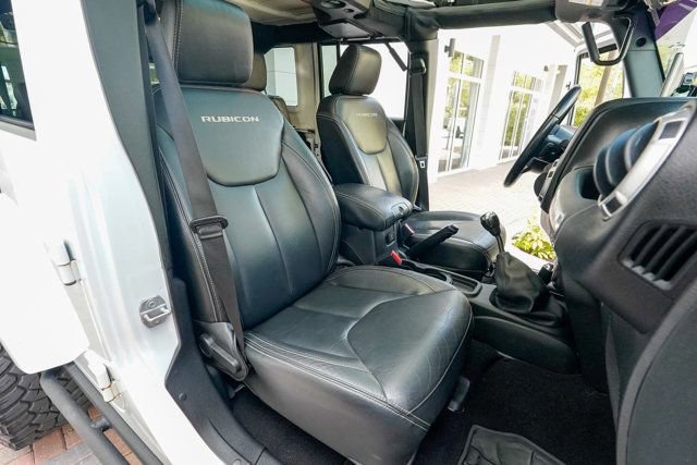 Used 2016 Jeep Wrangler Unlimited Rubicon AWD/4WD image 81