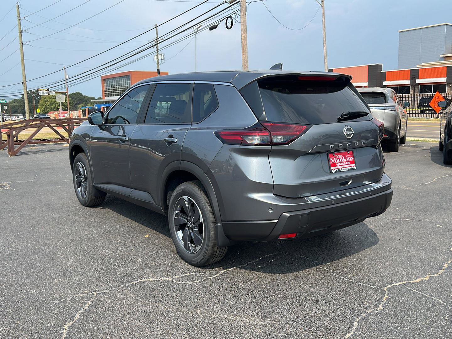 New 2026 Nissan Rogue SV image 6