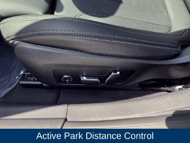 Used 2025 BMW i4 eDrive40 w/ M Sport Package RWD image 30