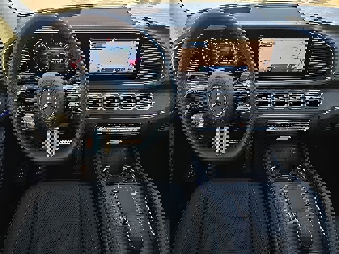 New 2026 Mercedes-Benz GLS 450 4MATIC image 11