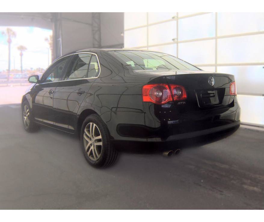 Used 2006 Volkswagen Jetta 2.5 FWD image 8