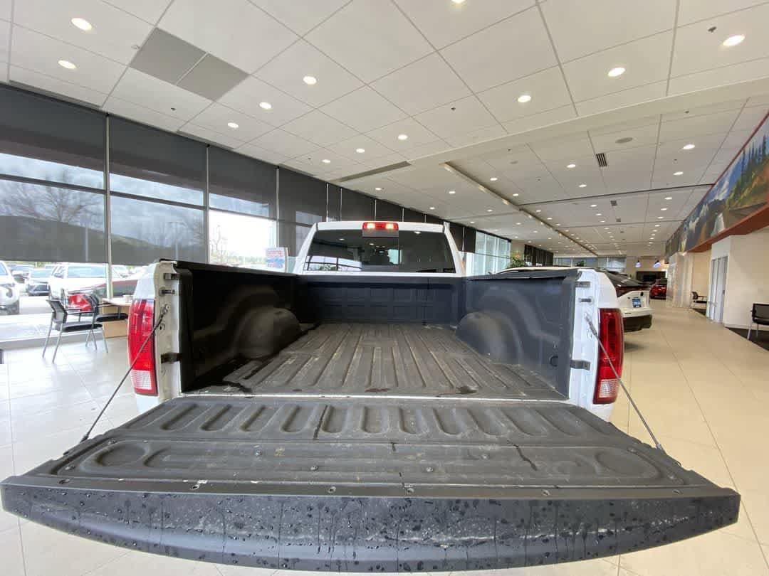 Used 2020 RAM 1500 Classic SLT w/ Trailer & Traction Group AWD/4WD image 26