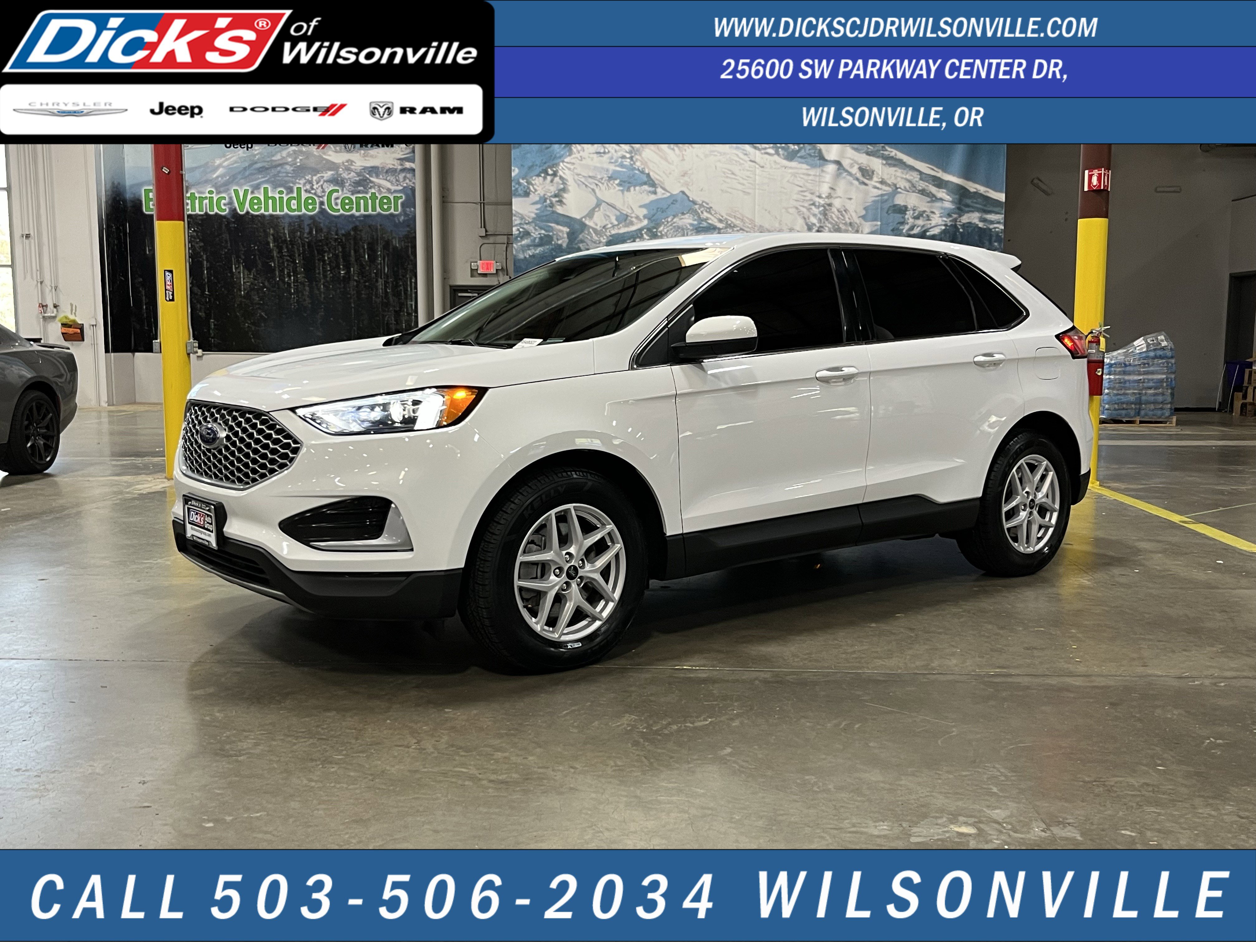 Used 2024 Ford Edge SEL image 1