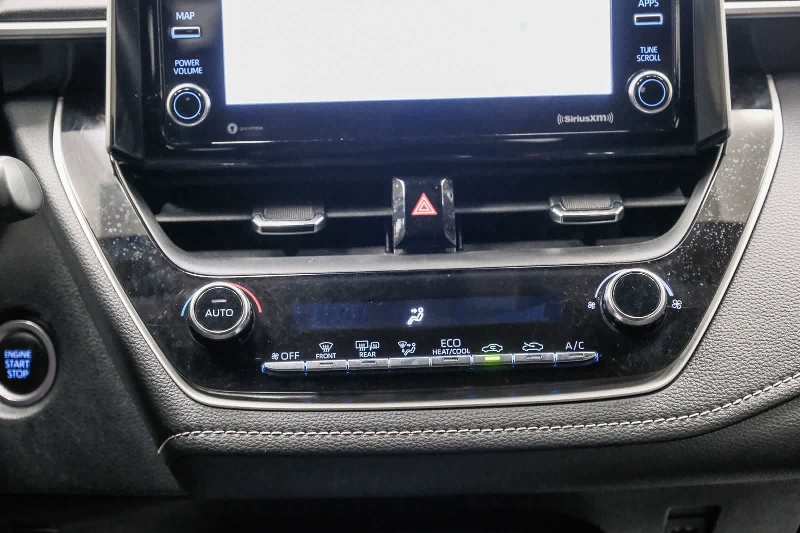 Used 2021 Toyota Corolla SE FWD image 16