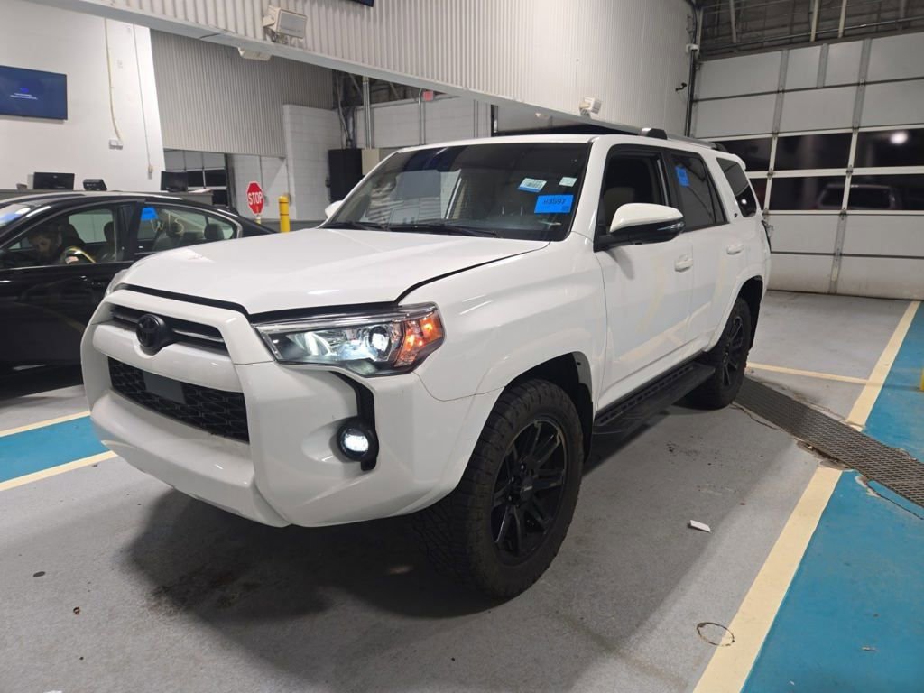 Used 2023 Toyota 4Runner SR5 Premium w/ Moonroof Package image 10