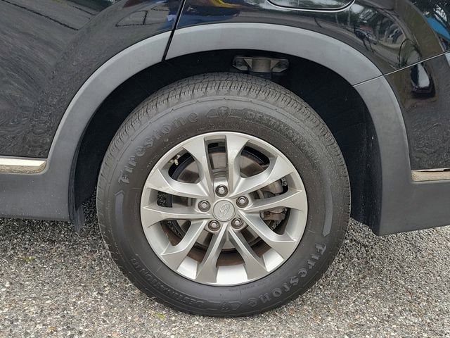 Used 2019 Hyundai Santa Fe SEL FWD image 8