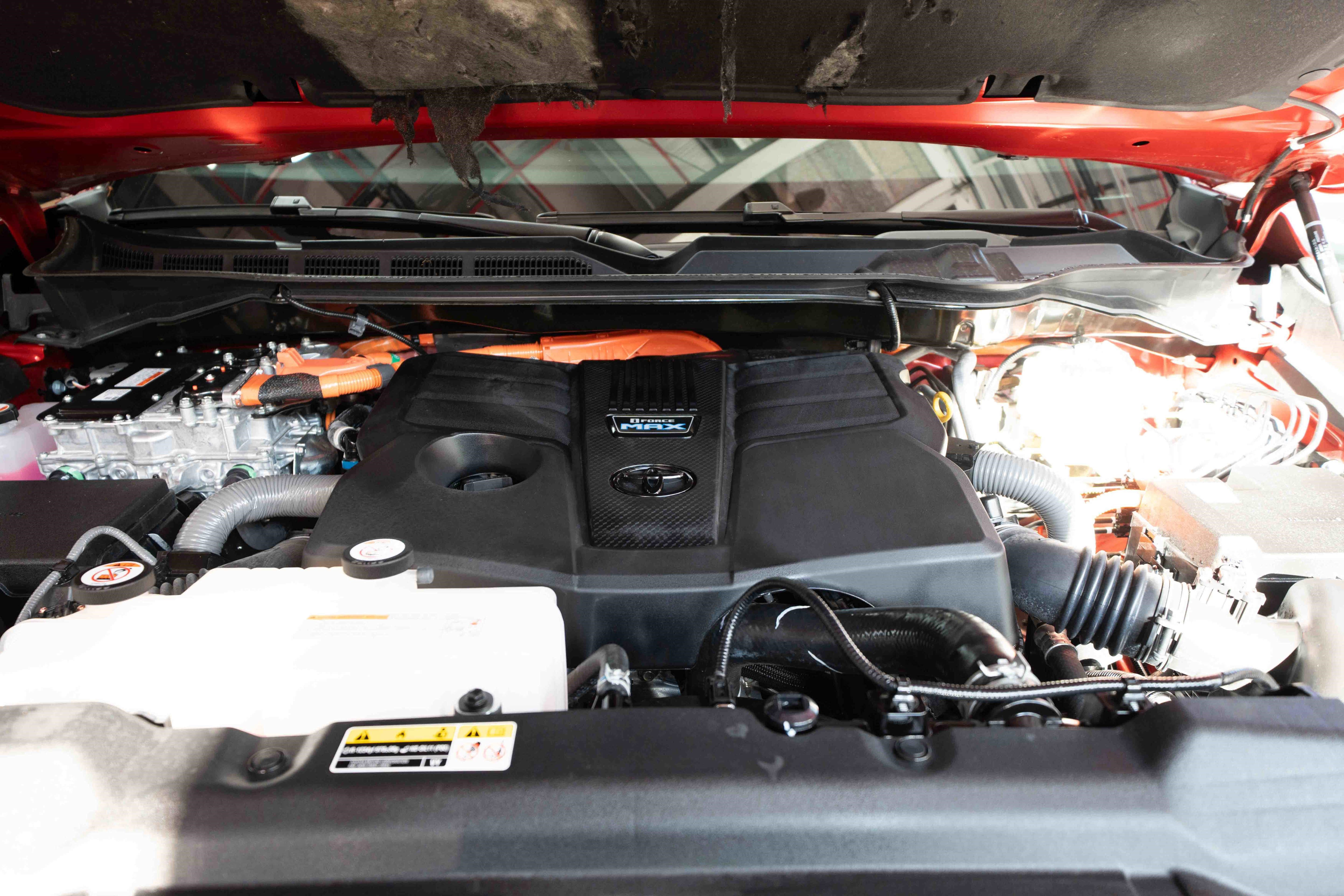 Used 2025 Toyota Sequoia Limited w/ Tow Technology Package image 32