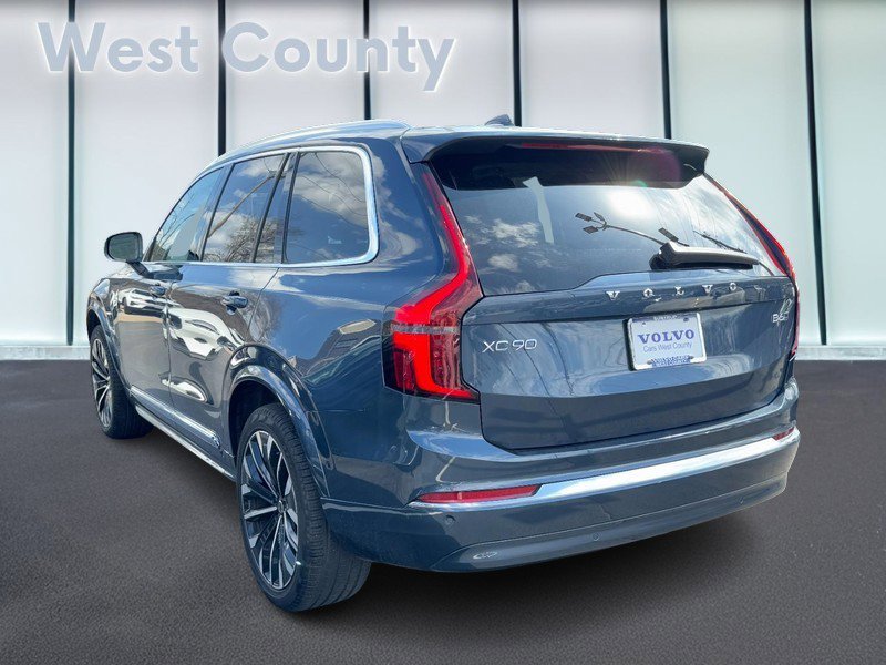 Certified 2025 Volvo XC90 B6 Plus image 7