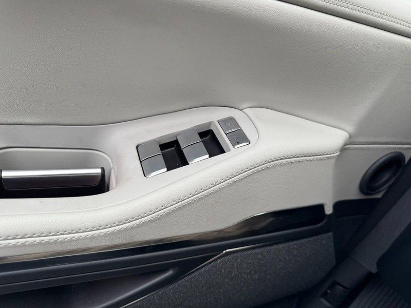 New 2025 Lincoln Navigator Reserve image 25