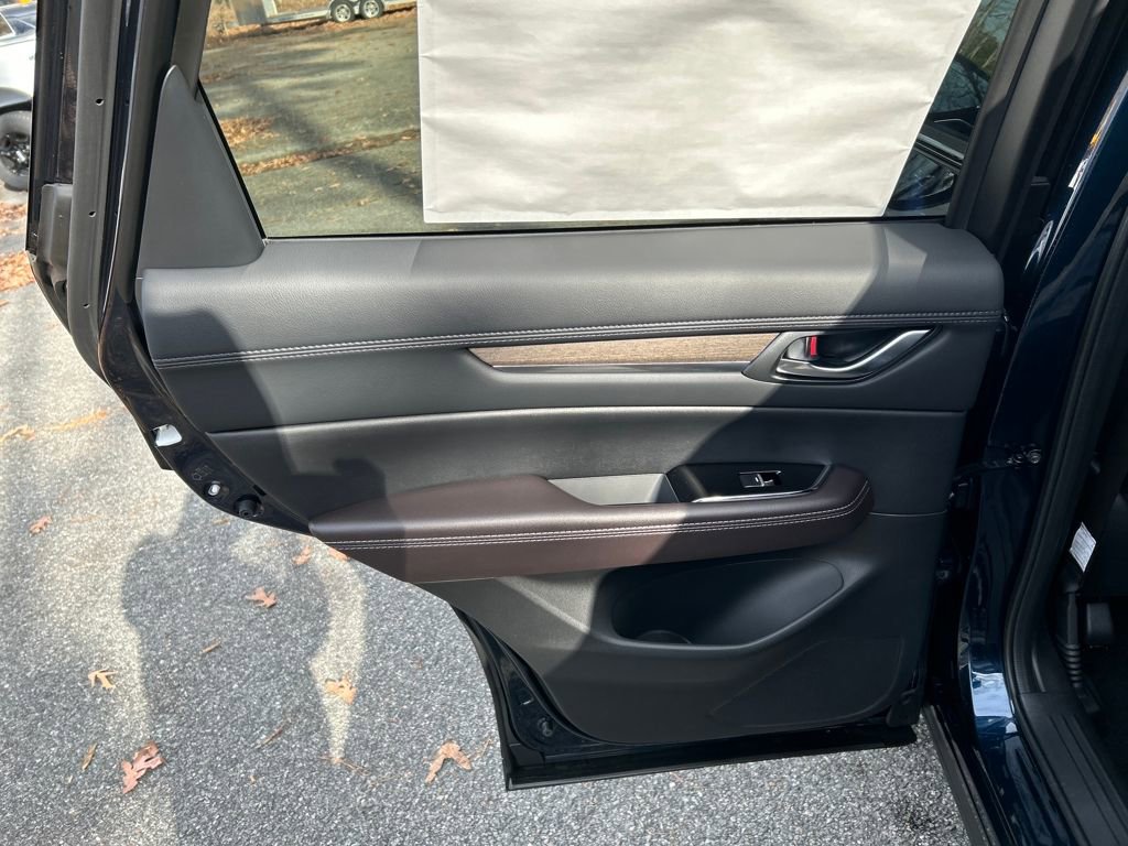 New 2025 MAZDA CX-5 Signature image 24