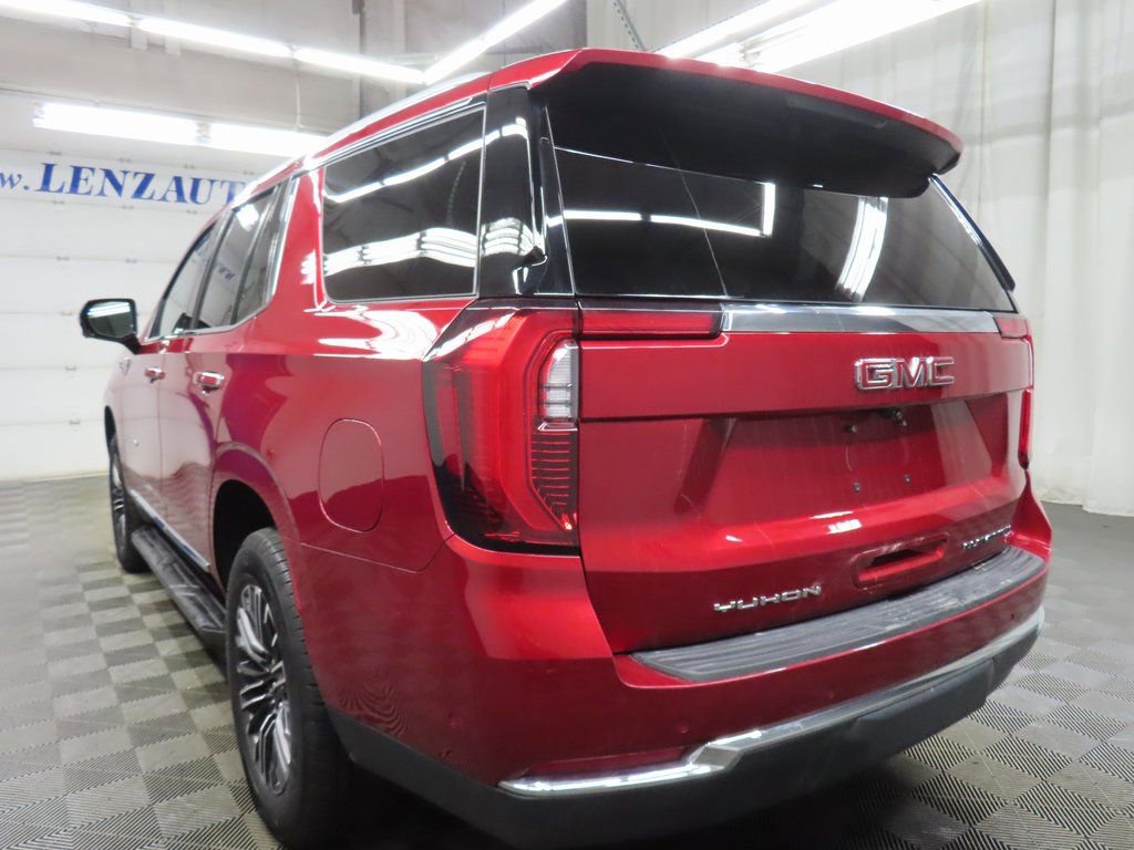 Used 2025 GMC Yukon Elevation w/ LPO, Floor Liner Package image 5