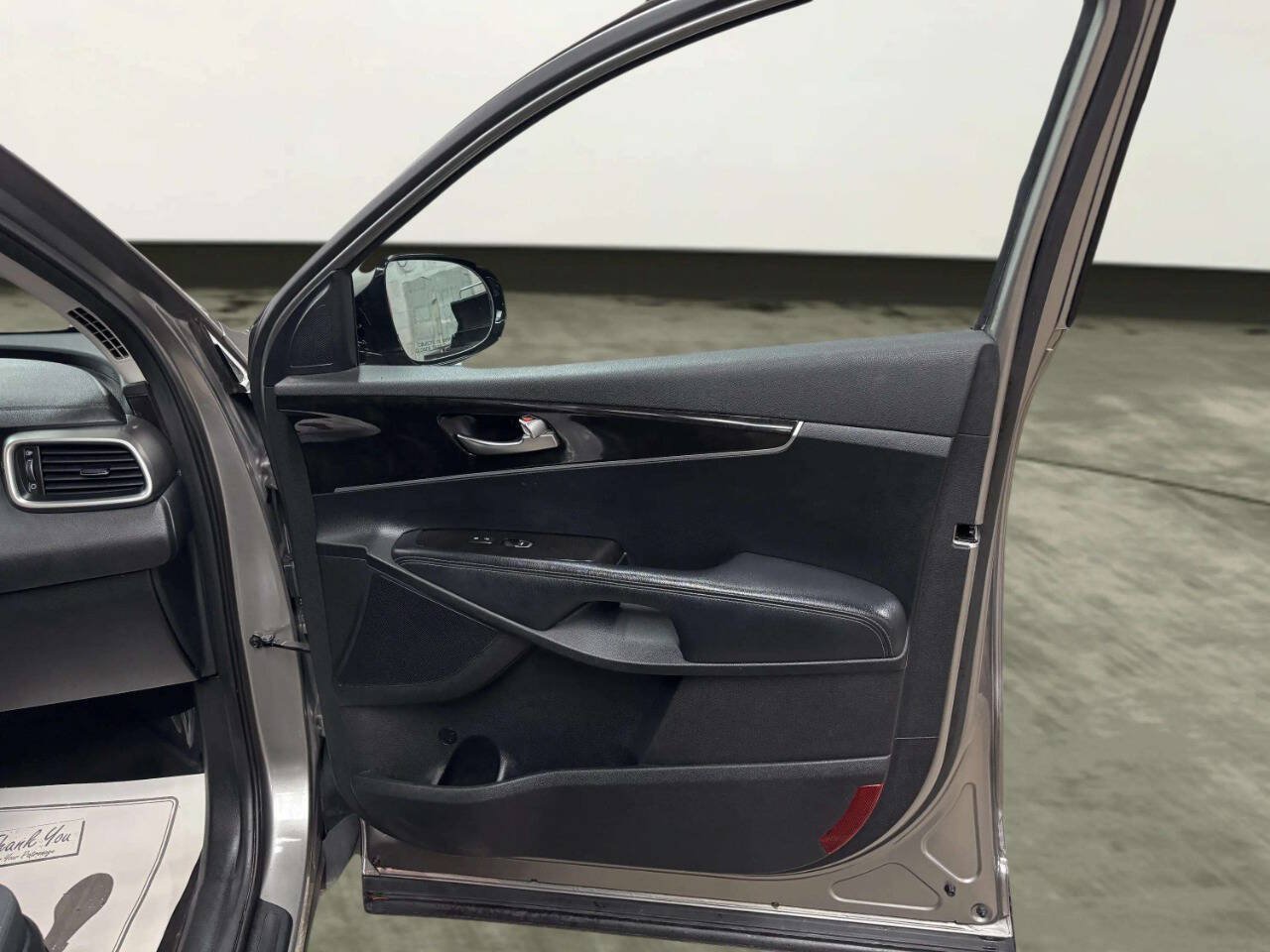 Used 2017 Kia Sorento LX FWD image 21