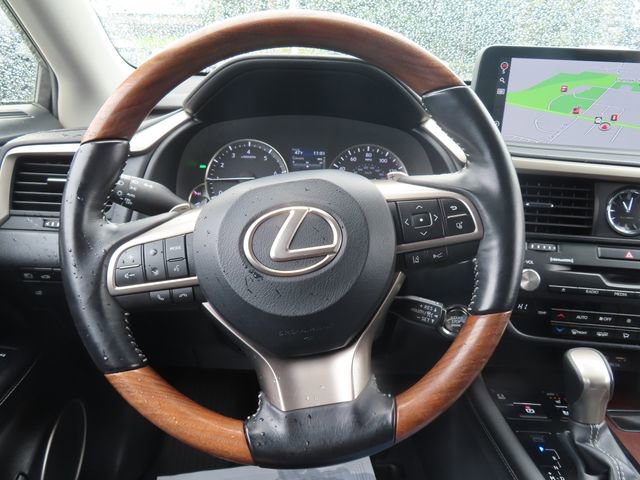 Used 2020 Lexus RX 350L Premium w/ Premium Package image 16