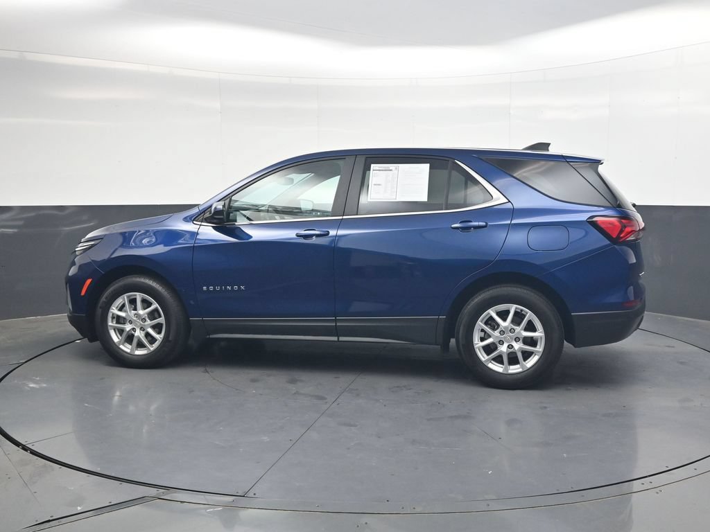 Used 2022 Chevrolet Equinox LT w/ Driver Convenience Package FWD image 11