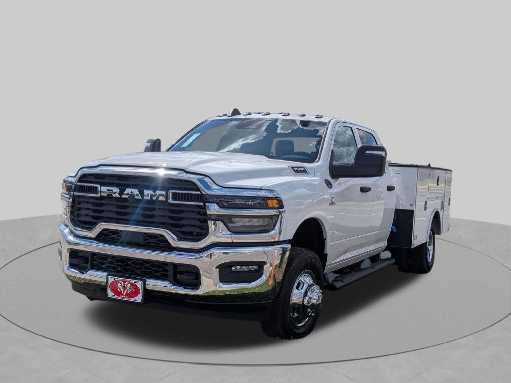 New 2026 RAM 3500 Tradesman w/ Chrome Appearance Group A AWD/4WD image 4