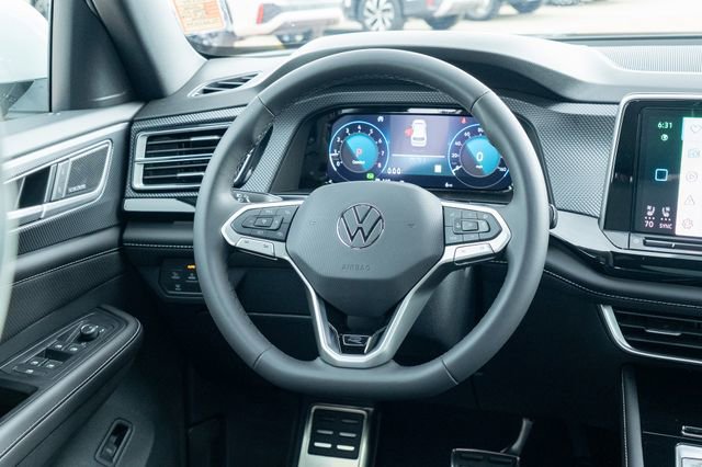 New 2026 Volkswagen Atlas Cross Sport SEL Premium R-Line AWD/4WD image 33