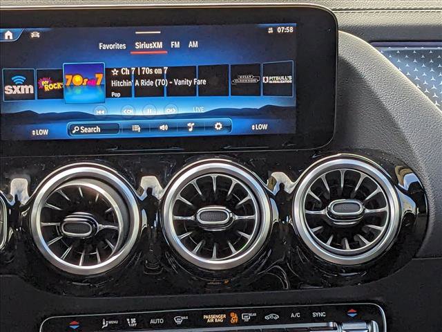 New 2025 Mercedes-Benz GLA 35 AMG 4MATIC image 11