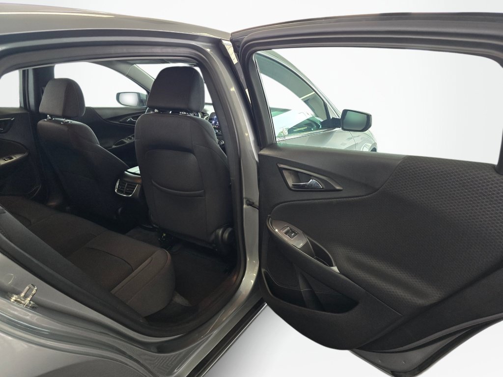 Used 2024 Chevrolet Malibu LT FWD image 39