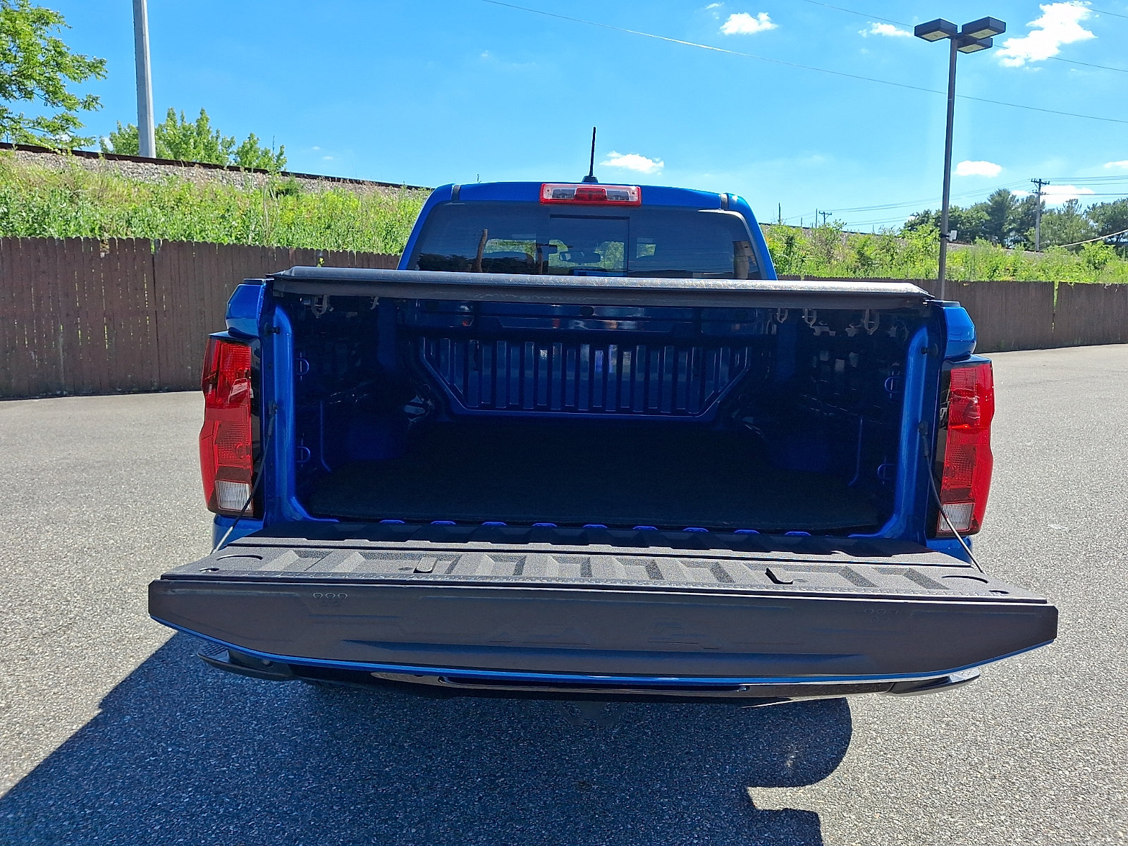 Used 2023 Chevrolet Colorado W/T w/ Technology Package AWD/4WD image 27