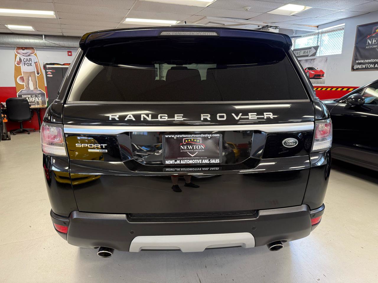 Used 2016 Land Rover Range Rover Sport HSE AWD/4WD image 6