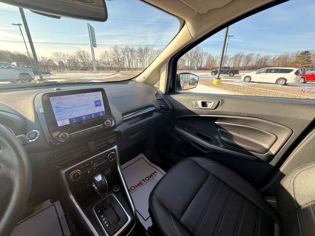 Used 2022 Ford EcoSport Titanium image 23