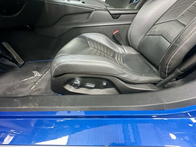 Used 2021 Chevrolet Corvette Stingray Premium Cpe w/ Battery Protection Package RWD image 15