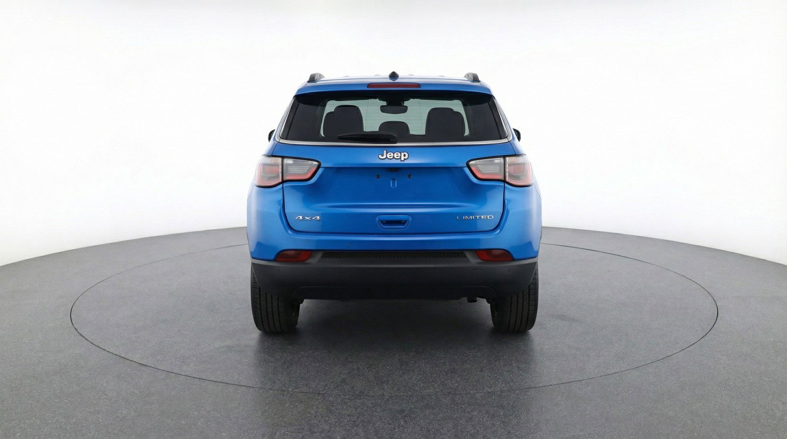 Used 2025 Jeep Compass Limited image 7