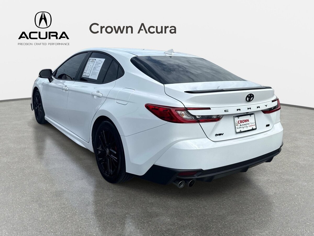 Used 2025 Toyota Camry SE w/ Multimedia Upgrade Package FWD image 3