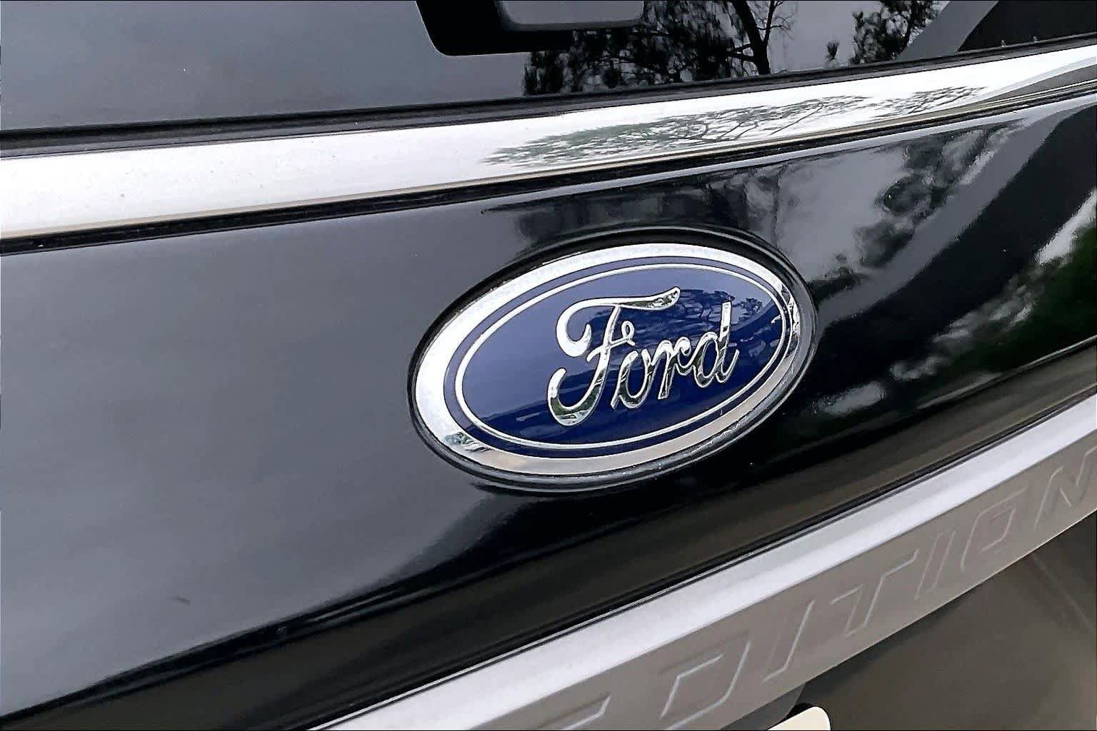 Used 2021 Ford Expedition XLT AWD/4WD image 30