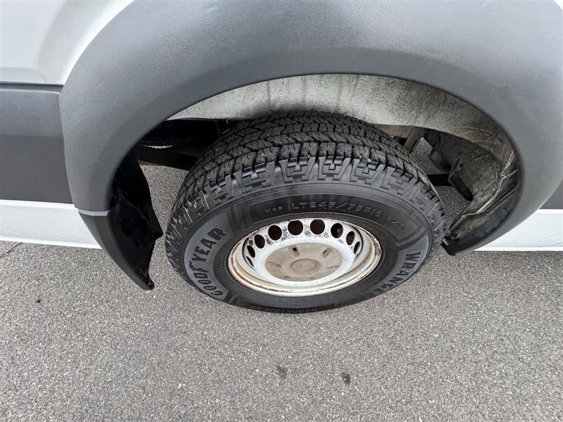 Used 2012 Mercedes-Benz Sprinter 2500 w/ Additional Battery Pkg image 31