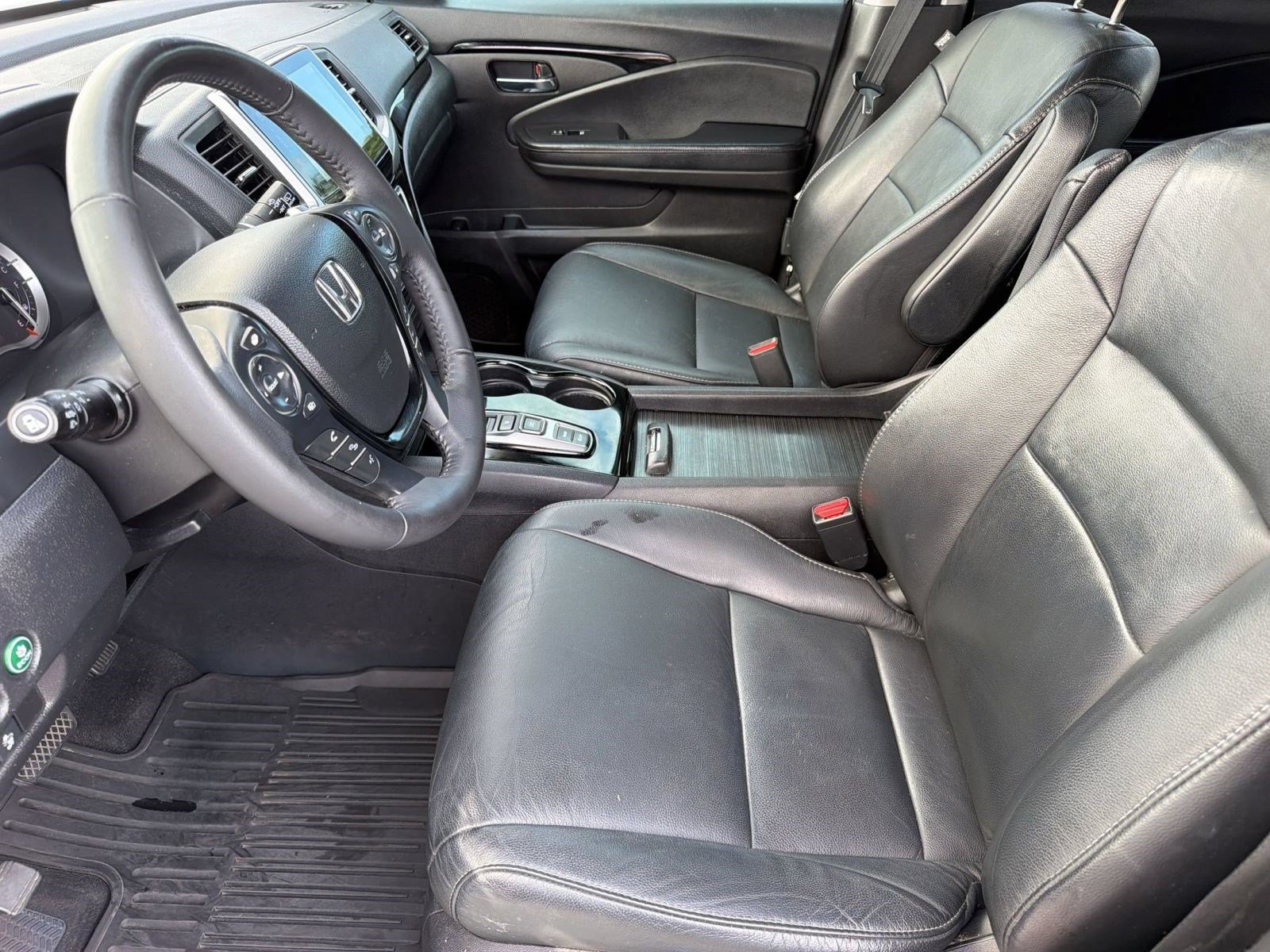Used 2018 Honda Pilot Touring image 5