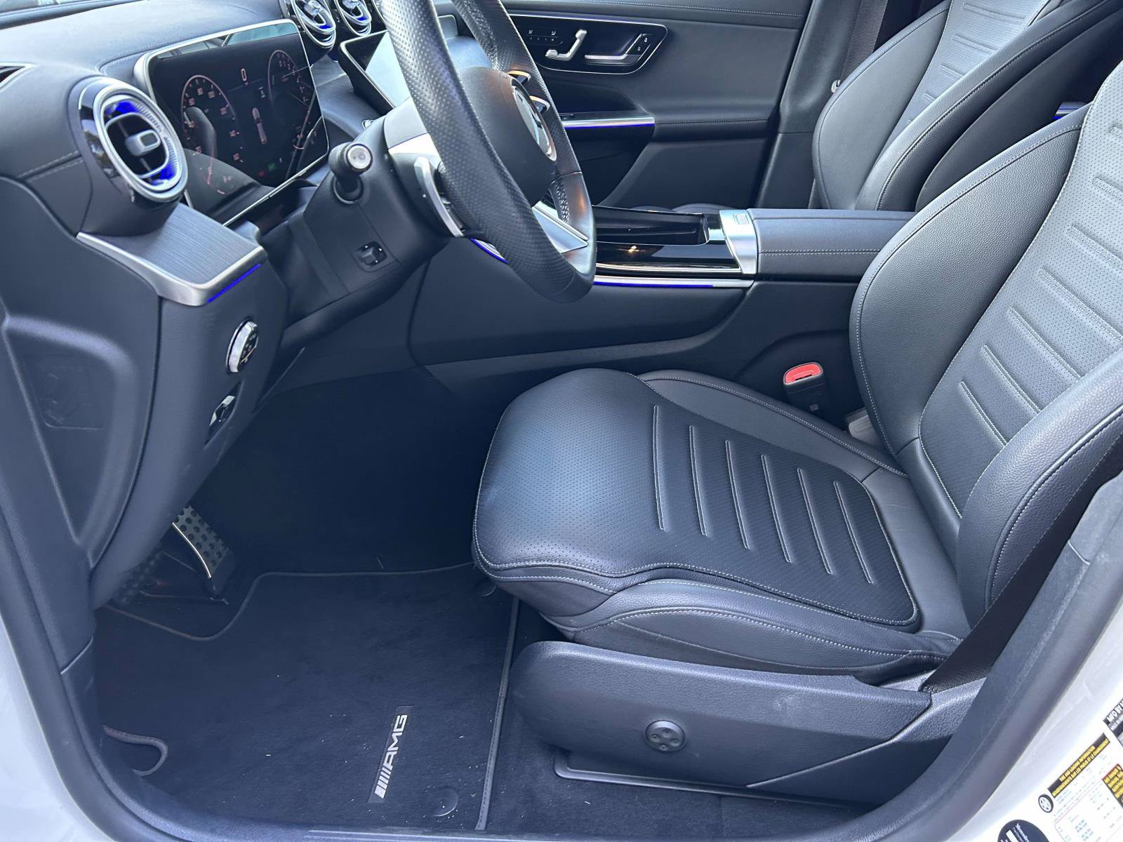 Certified 2025 Mercedes-Benz GLC 350e 4MATIC image 22